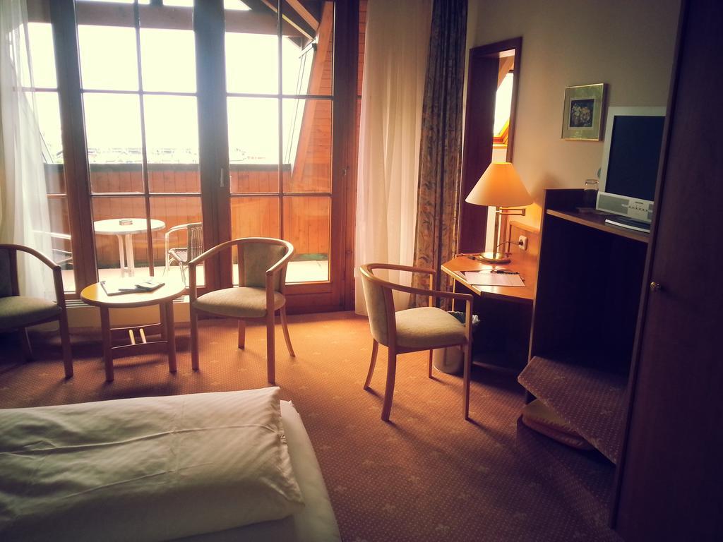 Hotel Seewirt 노넨혼 객실 사진