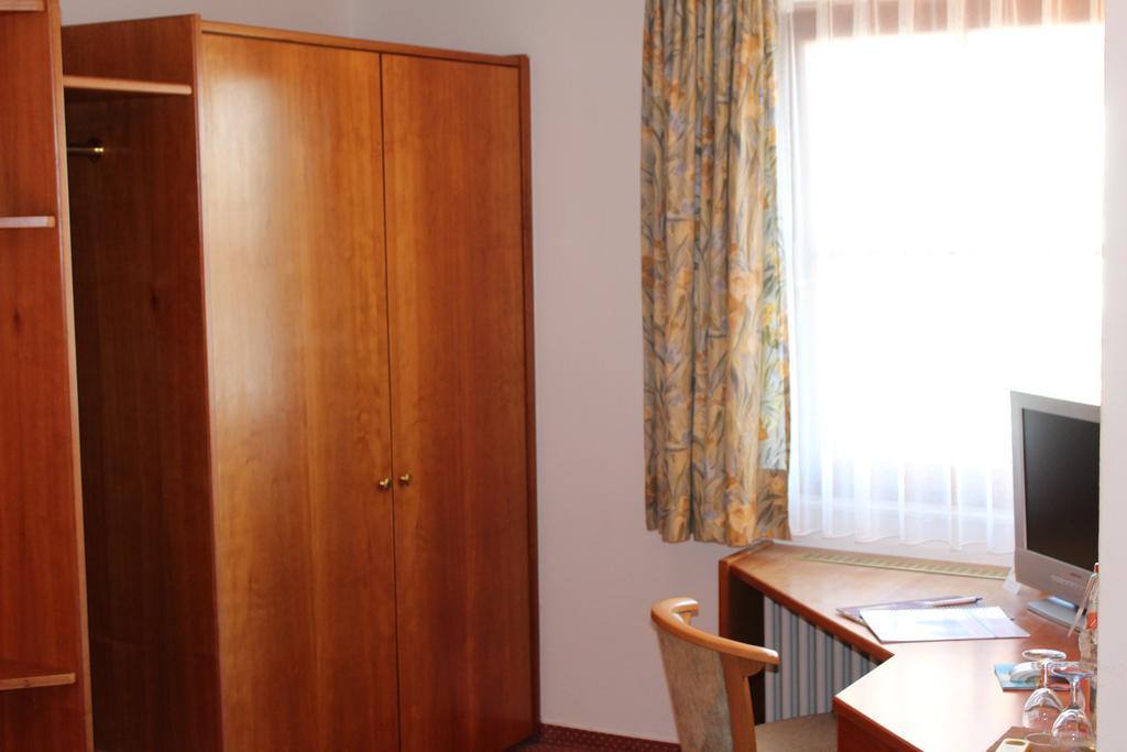 Hotel Seewirt 노넨혼 외부 사진
