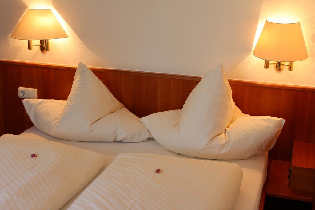 Hotel Seewirt 노넨혼 외부 사진